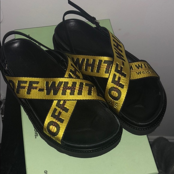 Off white belt sandal - Picture 3 of 3